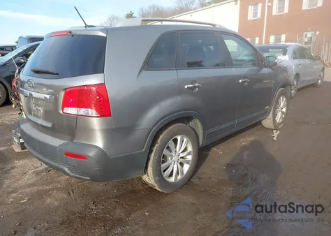 2011 Kia Sorento Lx V6 из США, поврежденный, VIN 5XYKTDA26BG157343